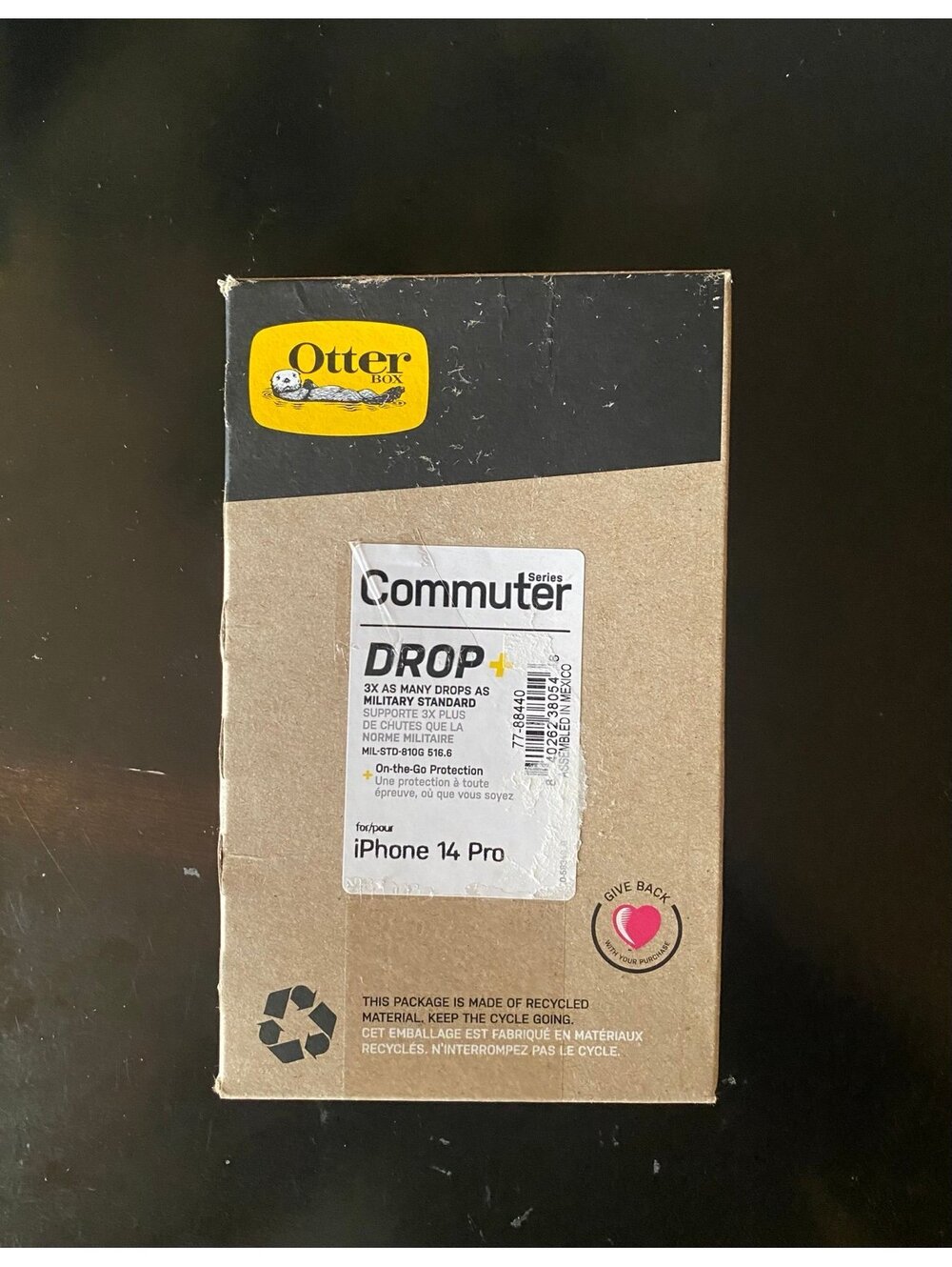 OtterBox Commuter Series Case for iPhone 14 Pro Green